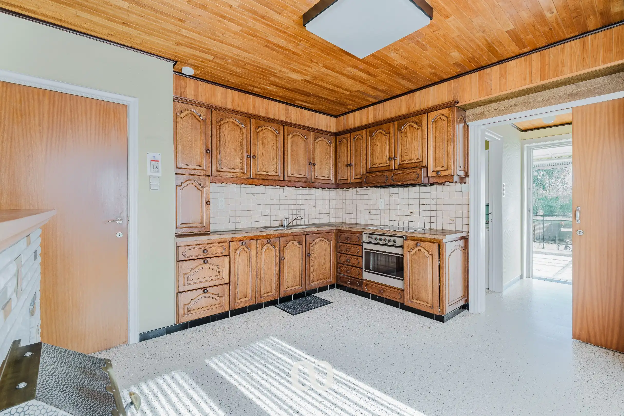 Stevige gezinswoning met tuin en volledige kelder in Lozer foto 5