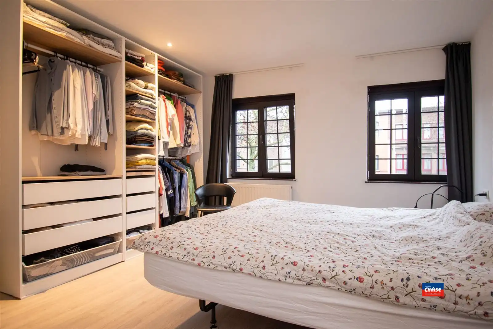 Gerenoveerde gezinswoning foto 14