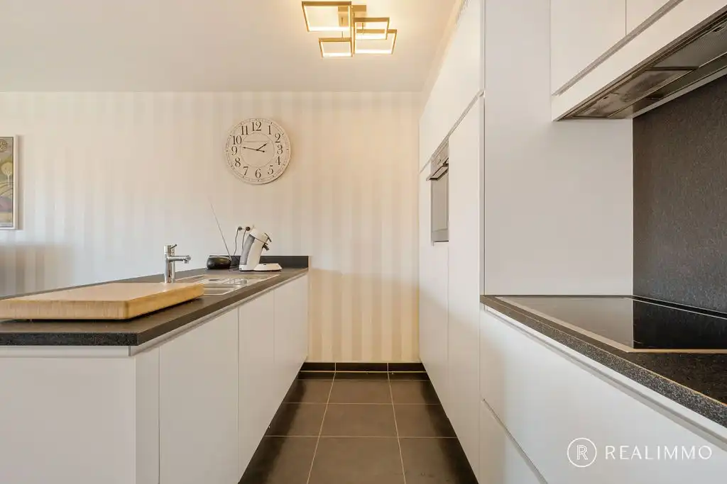 Lichtrijk appartement met twee autostaanplaatsen Avelgem foto 7