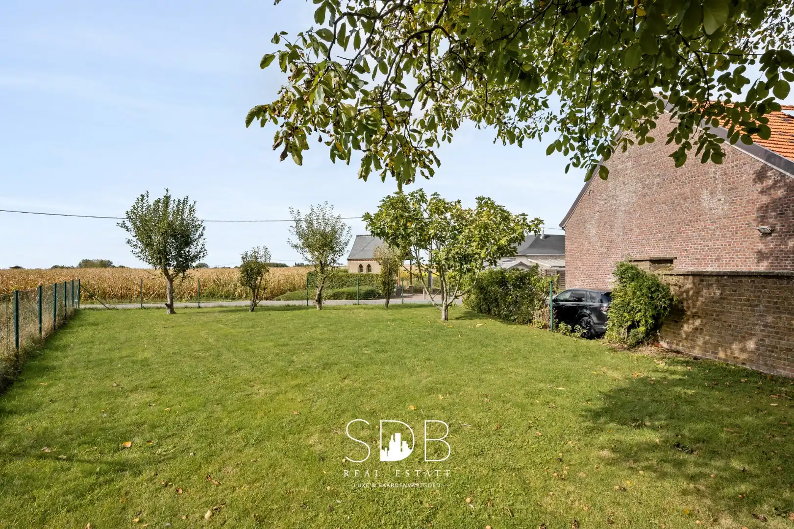 Prachtige landelijke hoeve woning met gezinstuin en graslanden op 1hectare foto 27