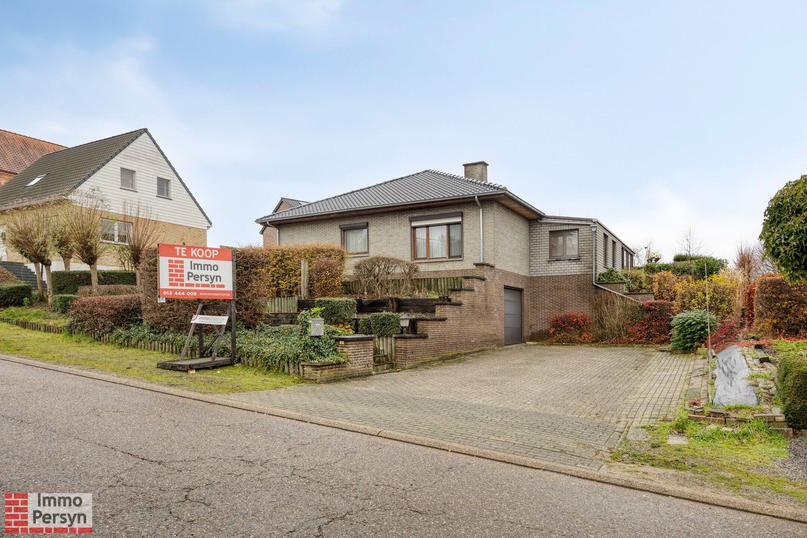 Hoofdfoto van de publicatie: Charmante open bebouwing met praktische indeling in een rustige omgeving