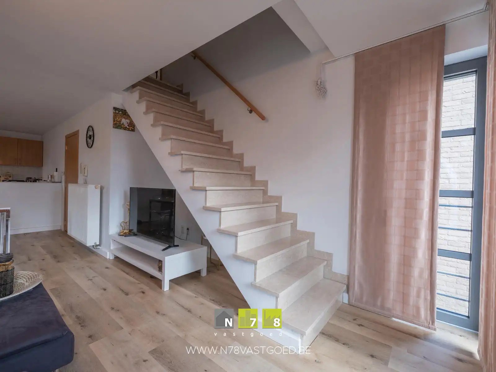 Appartement te huur foto 13
