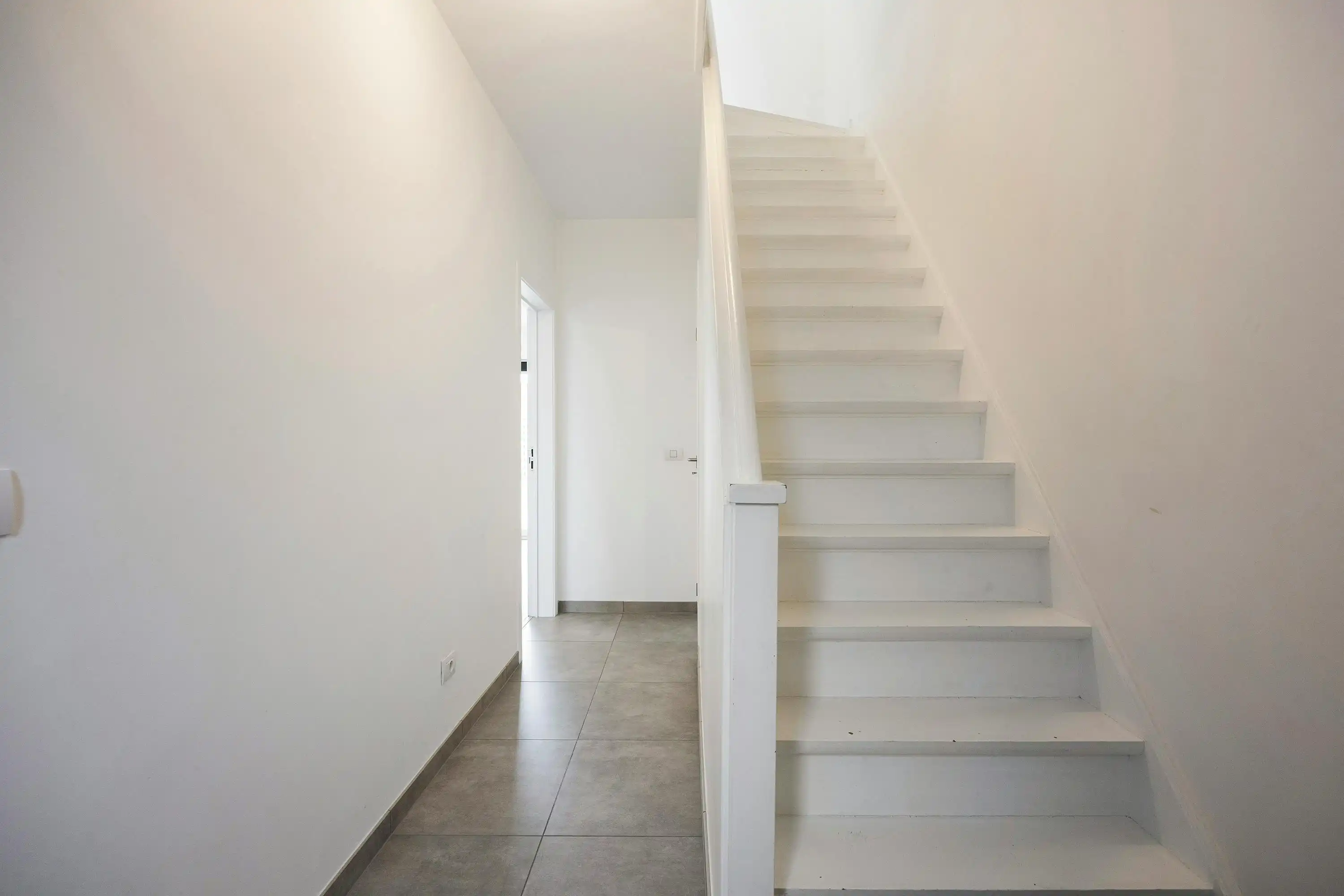 Recent gerenoveerd huis met 3 kamers te koop in Beveren-Leie foto 11