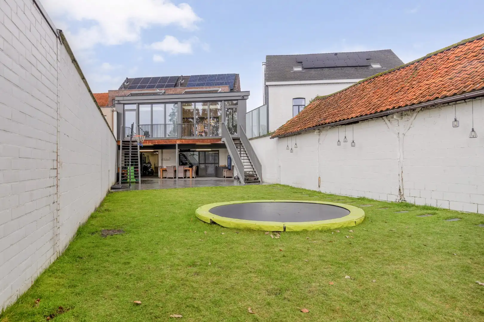 Instapklare bel-etagewoning met dubbele garage en tuin in het centrum van Retie foto 39