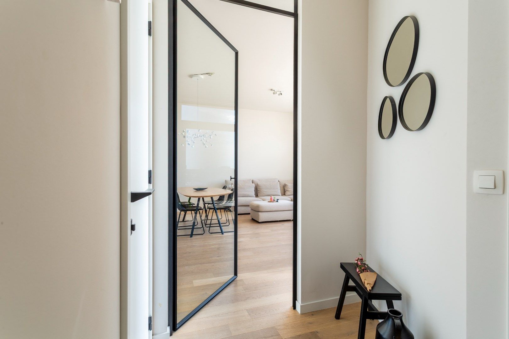 Moderne penthouse met drie slaapkamers en zonnig terras in hartje Zurenborg – Antwerpen foto 3