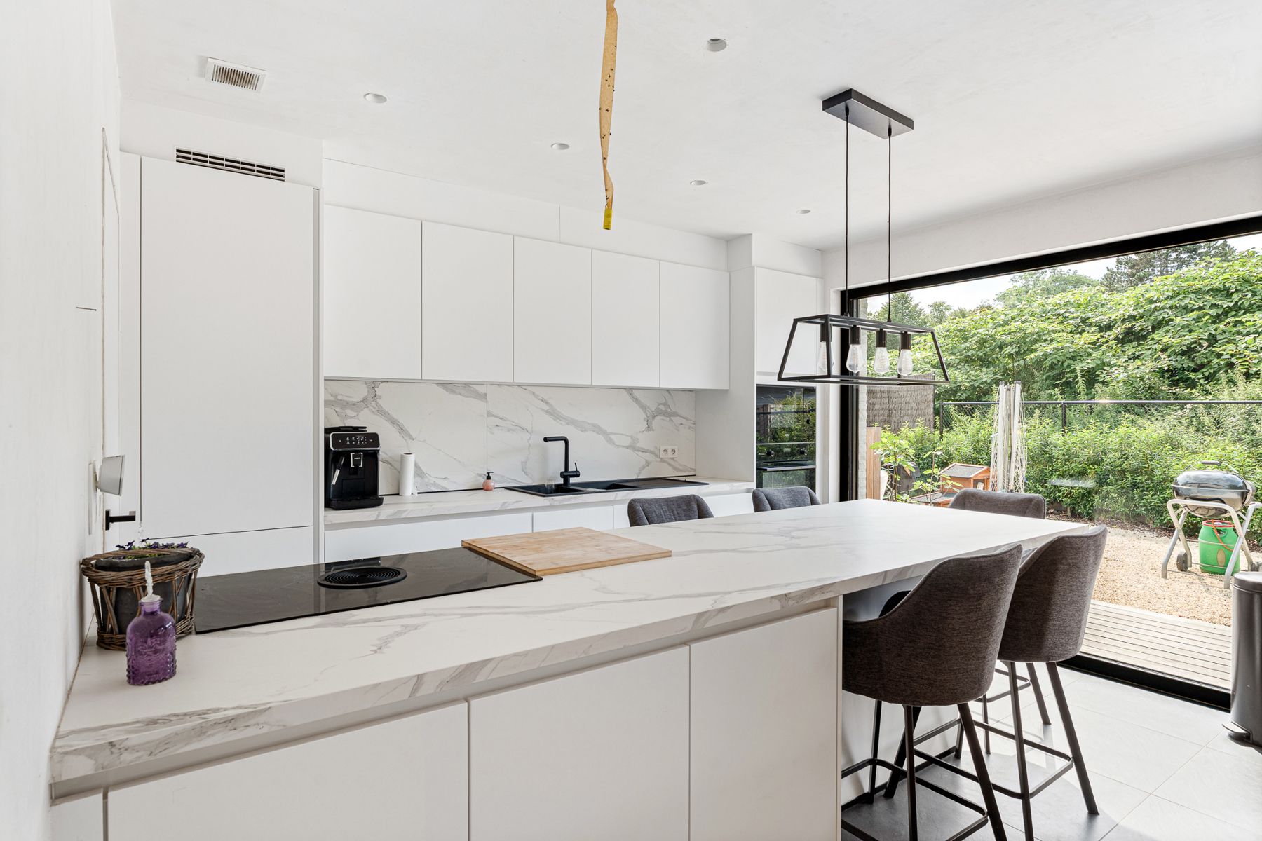 Nieuwbouwwoning nabij invalswegen te Heusden foto 9