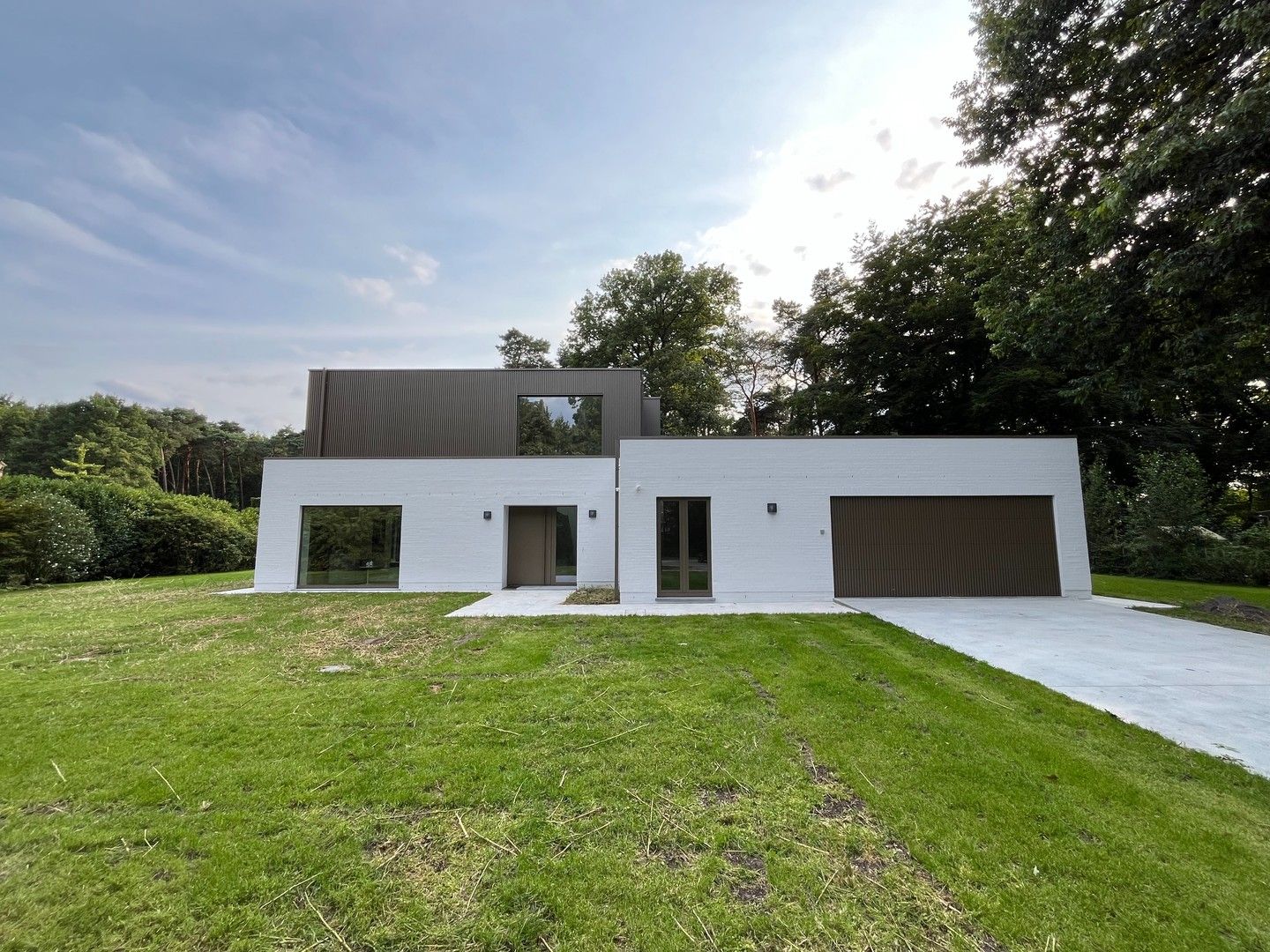 Moderne nieuwbouwvilla op prachtig perceel 4.718 m² - 2% RR! foto 2