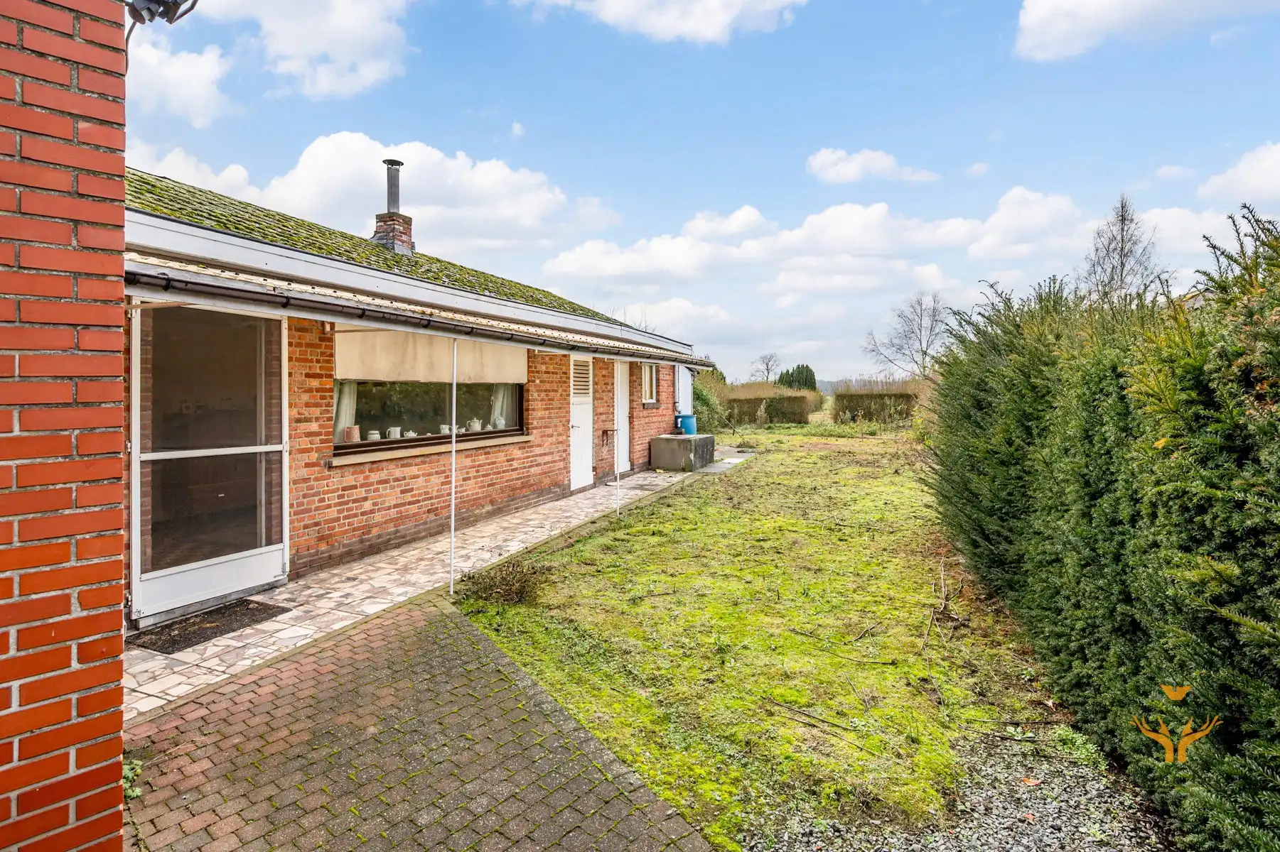 Ruime woning nabij het Donkmeer en Overmere centrum foto 15