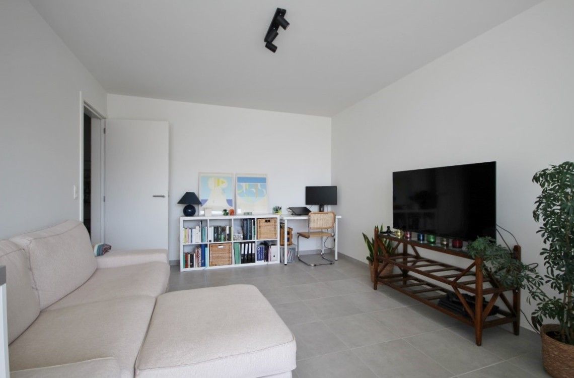 Nieuwbouw appartement met autostaanplaats en kelder! foto 7