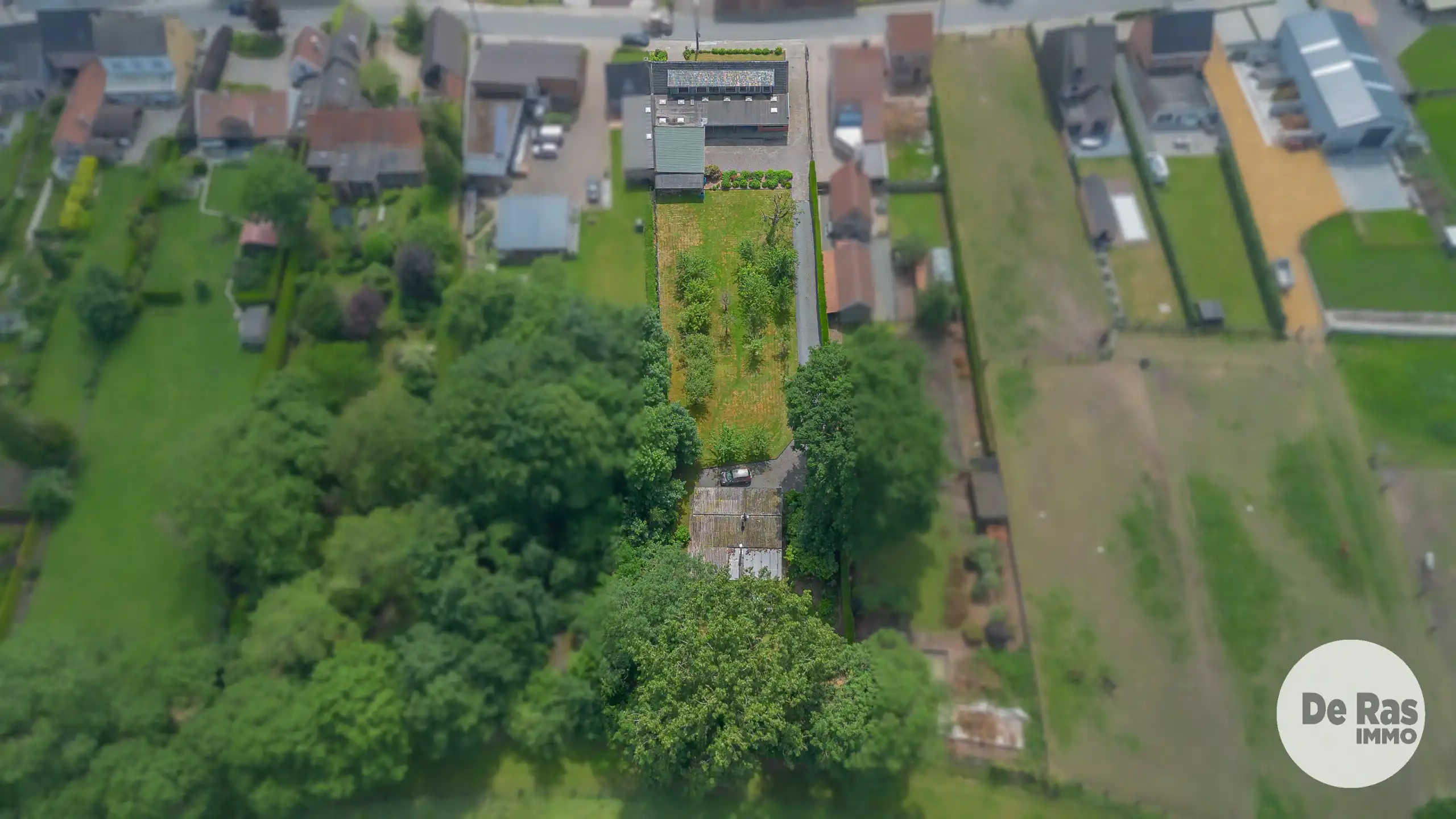 VLIERZELE - Unieke eigendom op landelijke toplocatie foto 2
