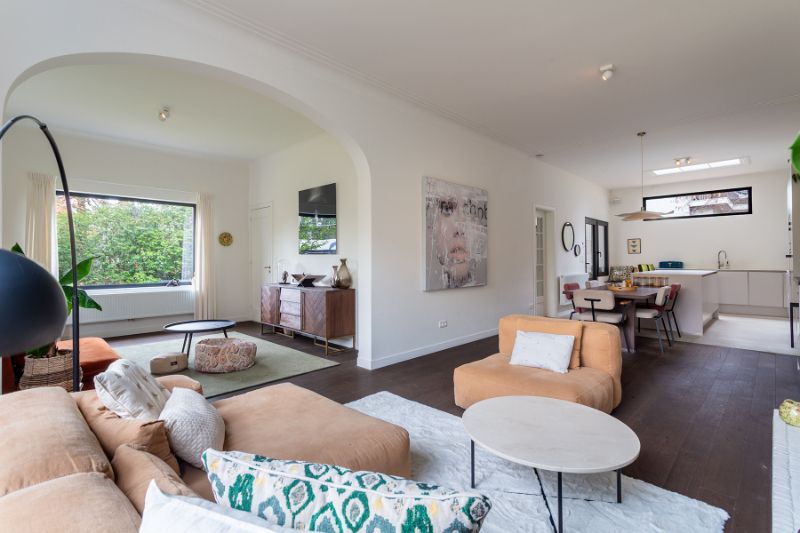 Karaktervolle eigendom met een zee van ruimte, luxueuze afwerking, top locatie! foto 12