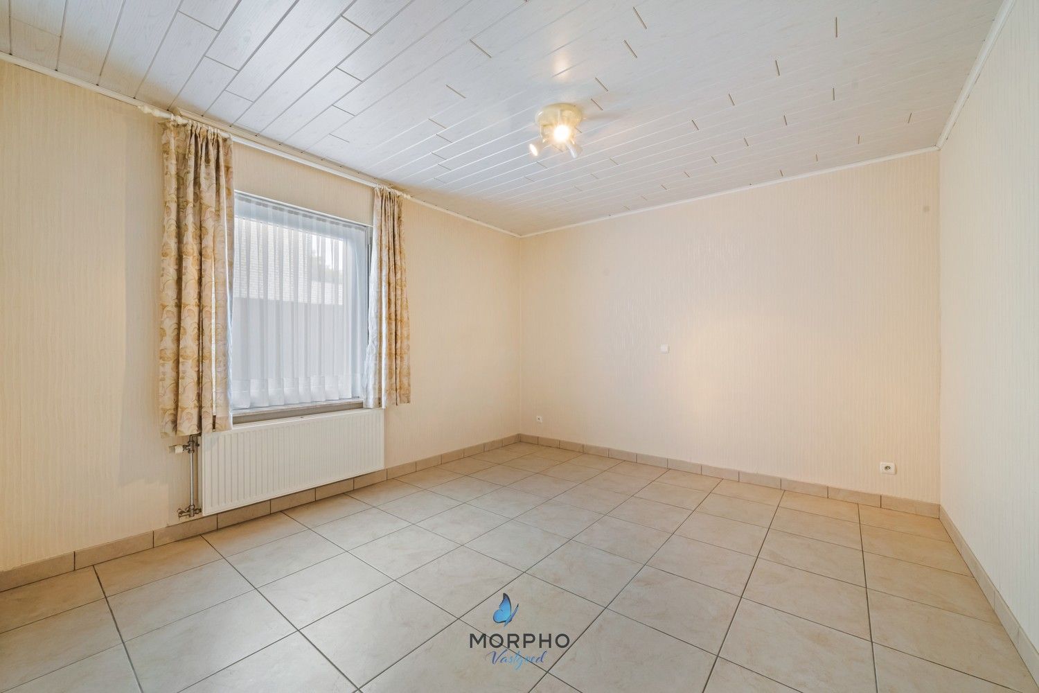 Landelijke villa te huur in Zwevezele met 2 slpks, tuin, privacy en prachtig uitzicht foto 14