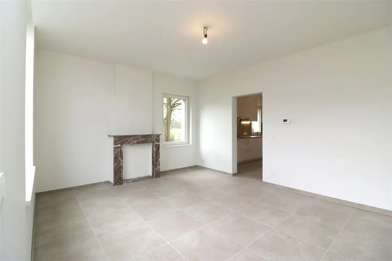 Gerenoveerde woning met 4 slpk, tuin, garage foto 4