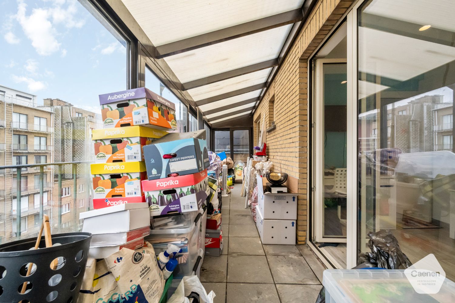 Ruim 4 slaapkamer appartement met zongericht terras en foto 20