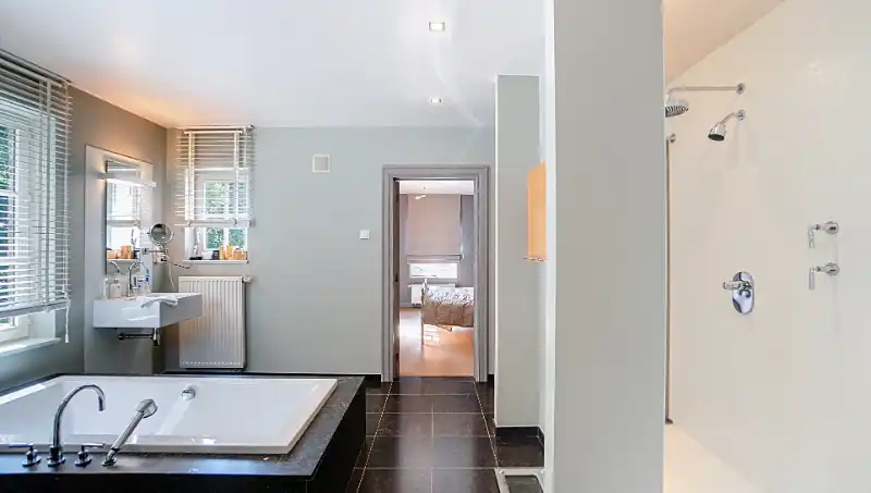 Exclusieve villa van 374m² op 16 are met openluchtzwembad foto 16