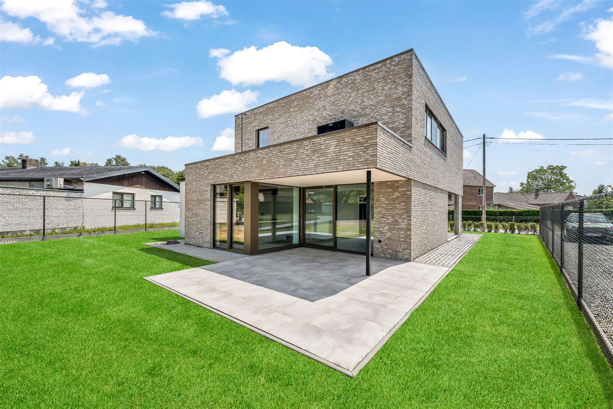 NIEUWBOUW OPEN BEBOUWING MET CARPORT OP RUSTIGE DOCH CENTRALE LIGGING TE PAAL foto 24