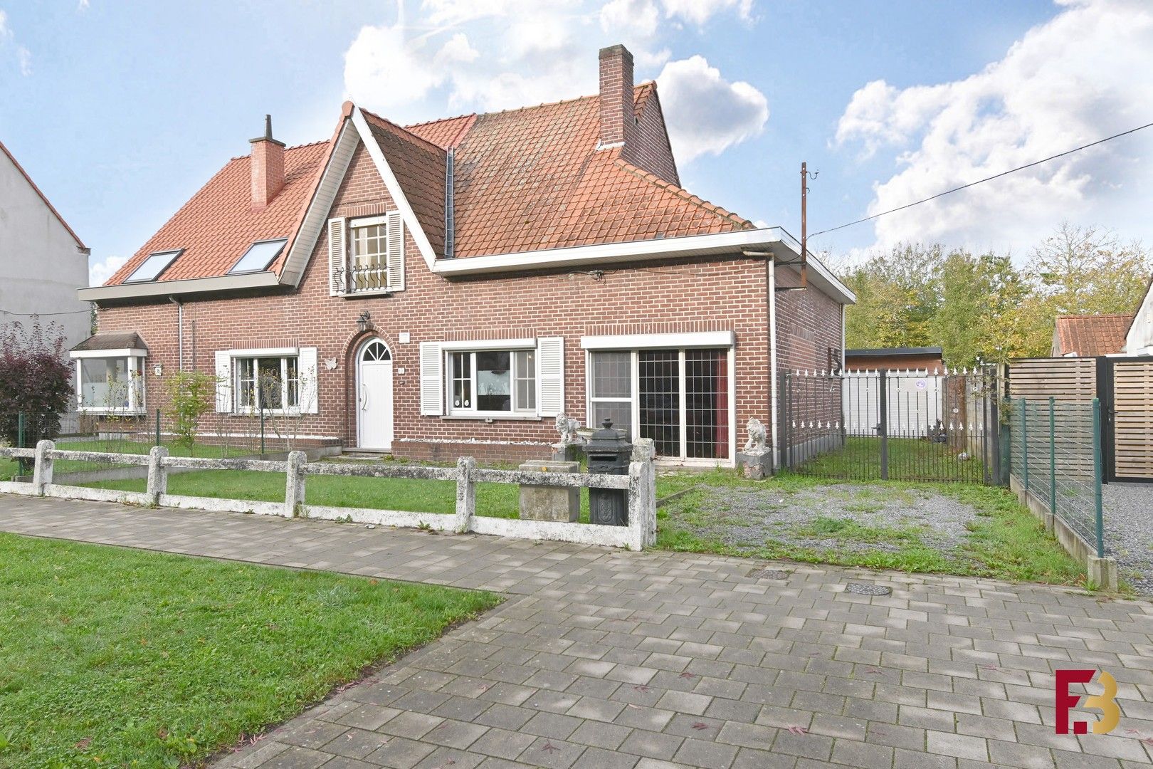 Woning met potentieel, garage en oprit in Zwijnaarde (geen renovatieplicht!) foto 16