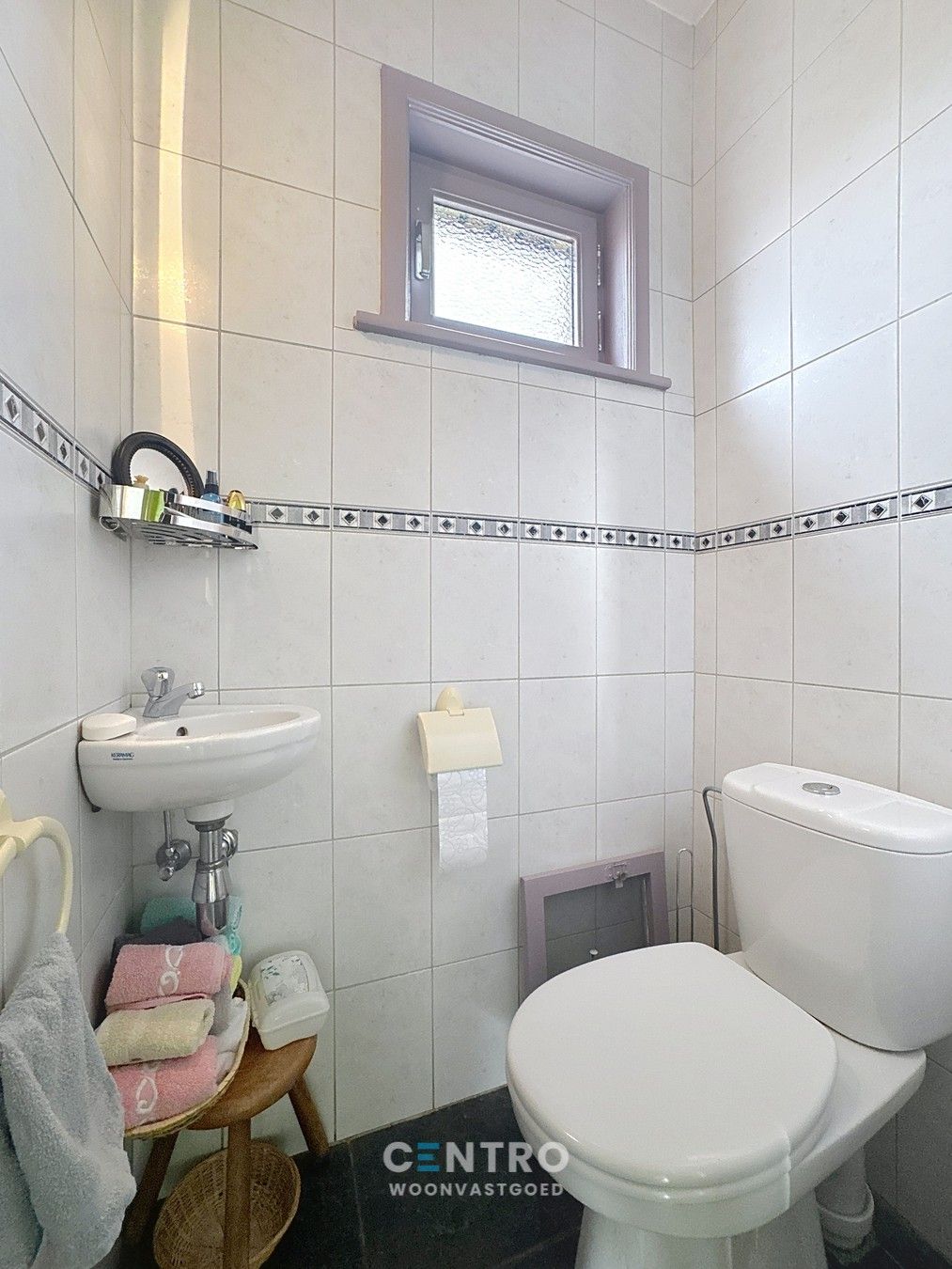 INTERESSANTE villa te Meetkerke met 3 slpks, PRAKTIJKruimte én 2 garages op 1.975m2! foto 11