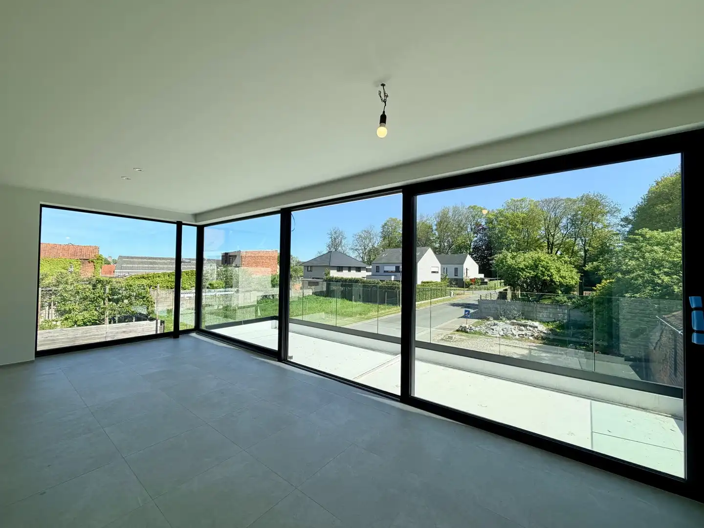 Nieuwbouwappartement met 2 slaapkamers te centrum Tielt! foto 3