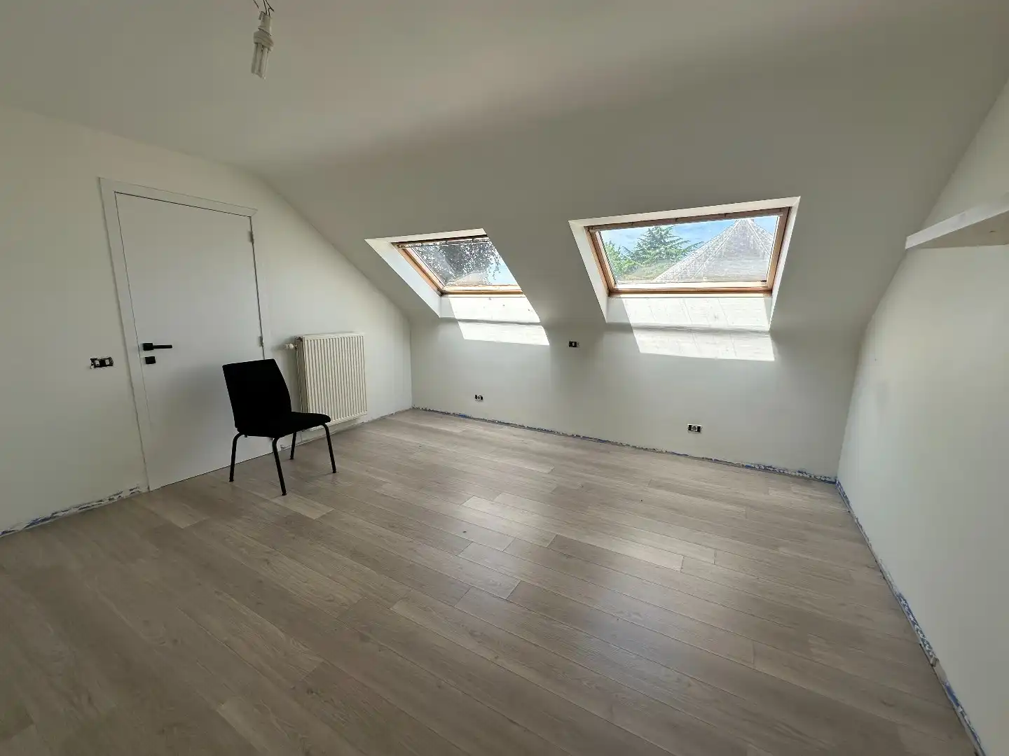 Ruim appartement met 3 slpk en zonnig terras, autostaanplaats, Torhout foto 17