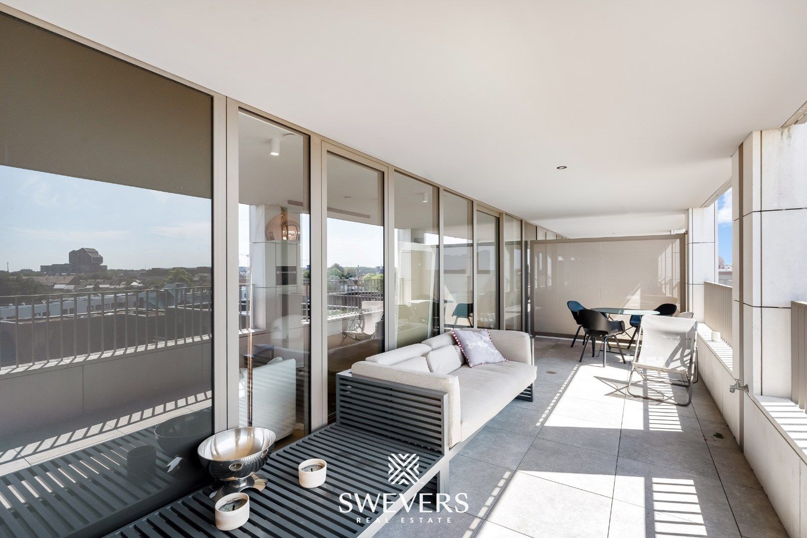 Luxueus instapklaar appartement met twee terrassen én parkeergarage  in Quartier Blue foto 18