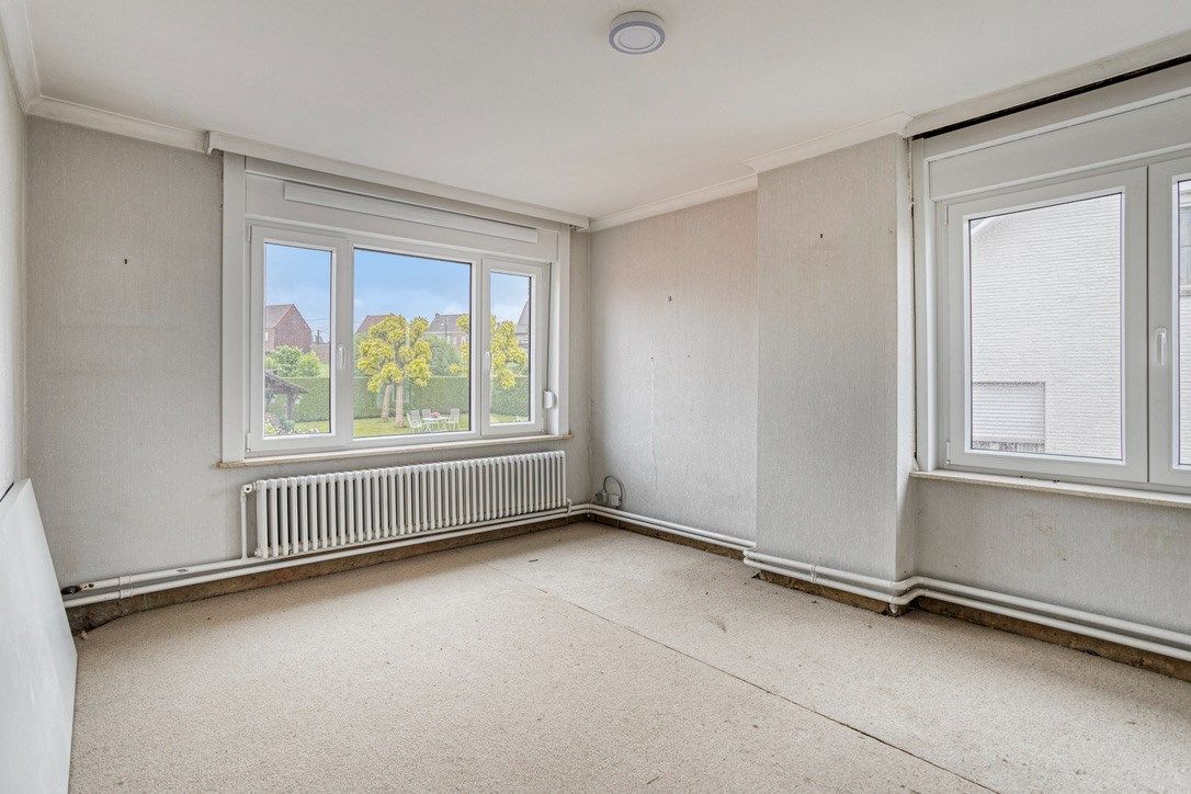Halfopen bebouwing met werkplaats en loods te koop te Vichte. foto 15