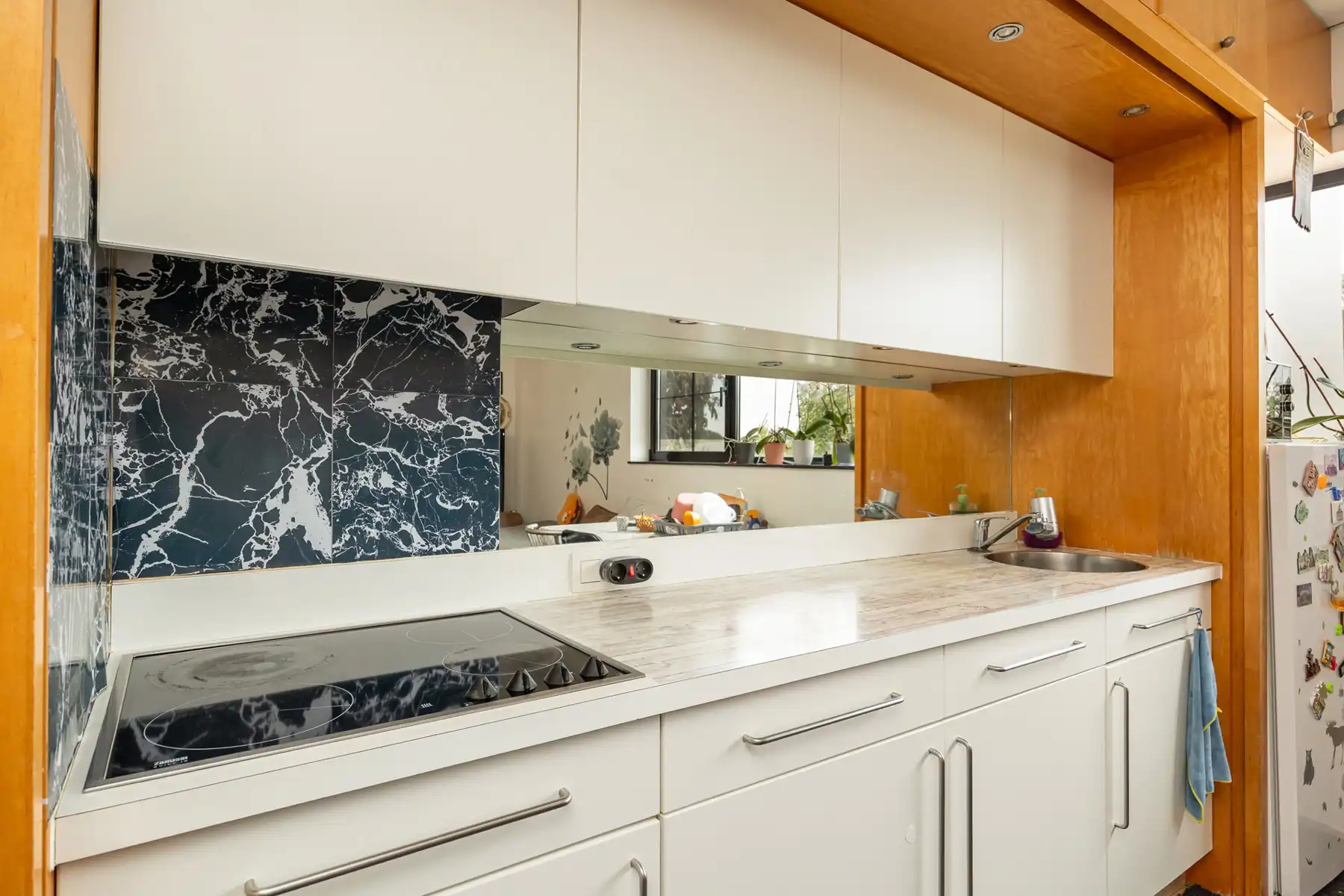 Woning met handelspand op een perceel van 1.497m². foto 34