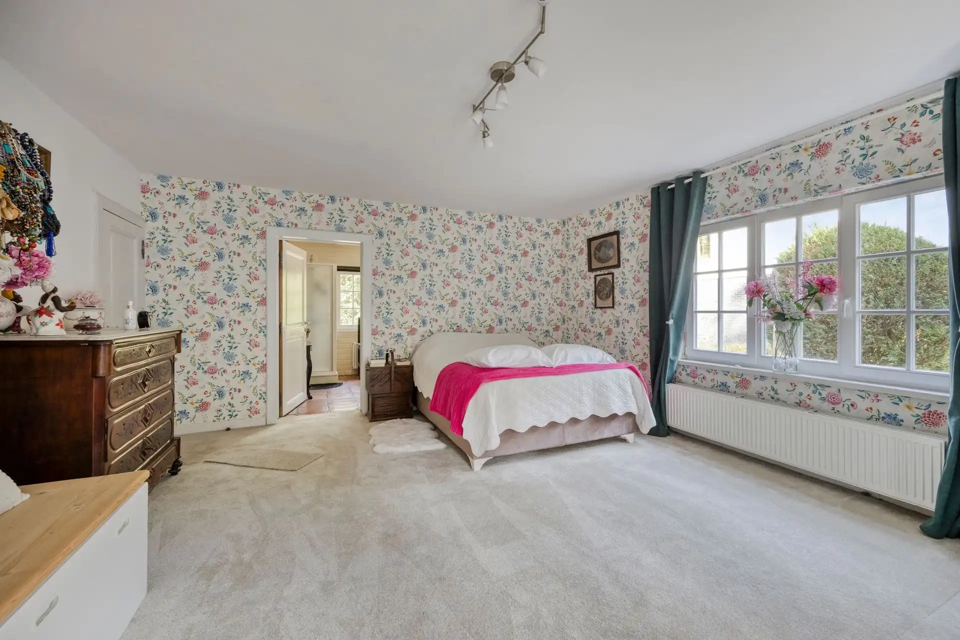 Prachtig gerenoveerde villa met bouwgrond  foto 16