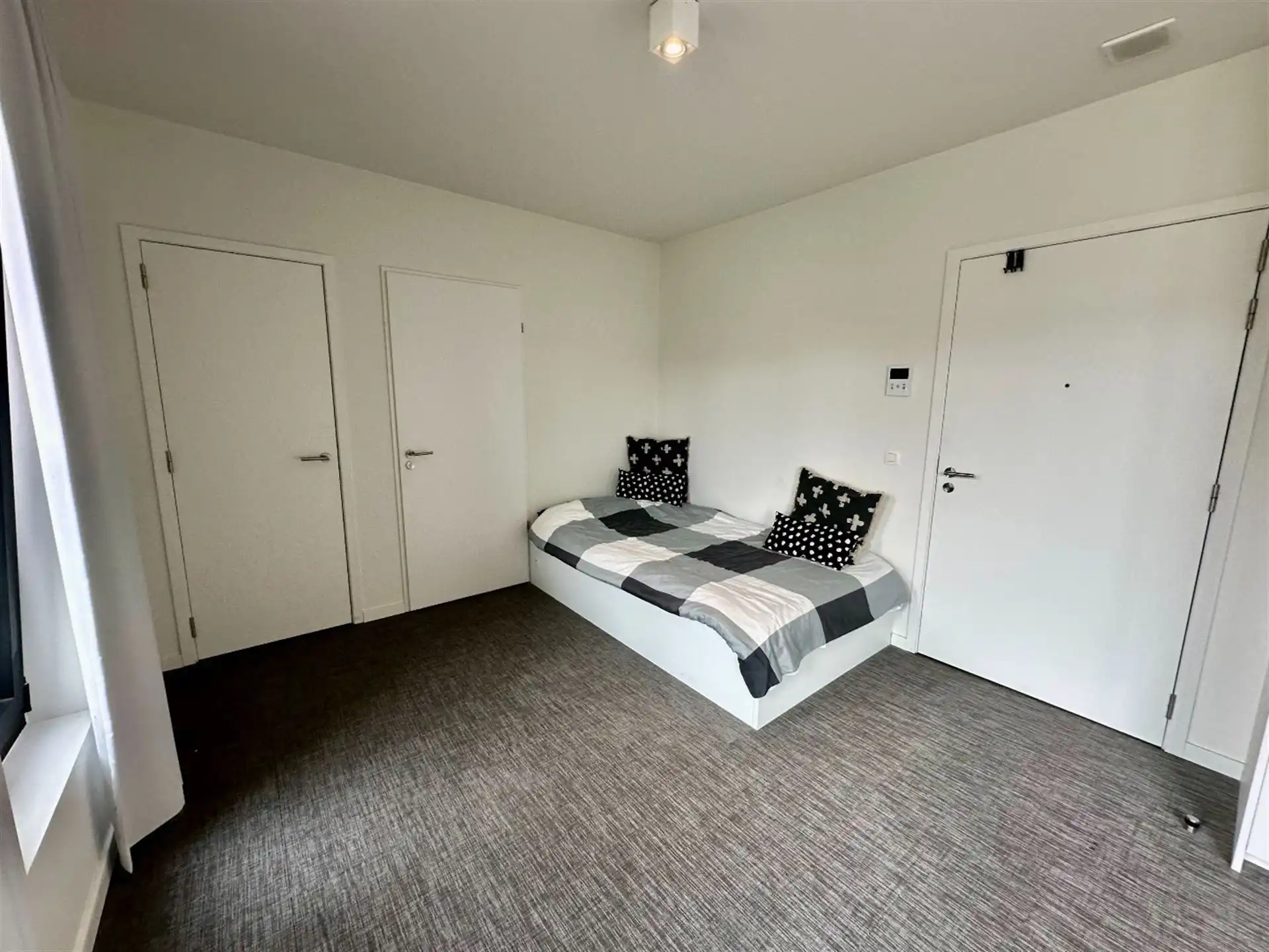 Moderne studentenstudio in Leuven, zeer goed gelegen in recent gebouw foto 3