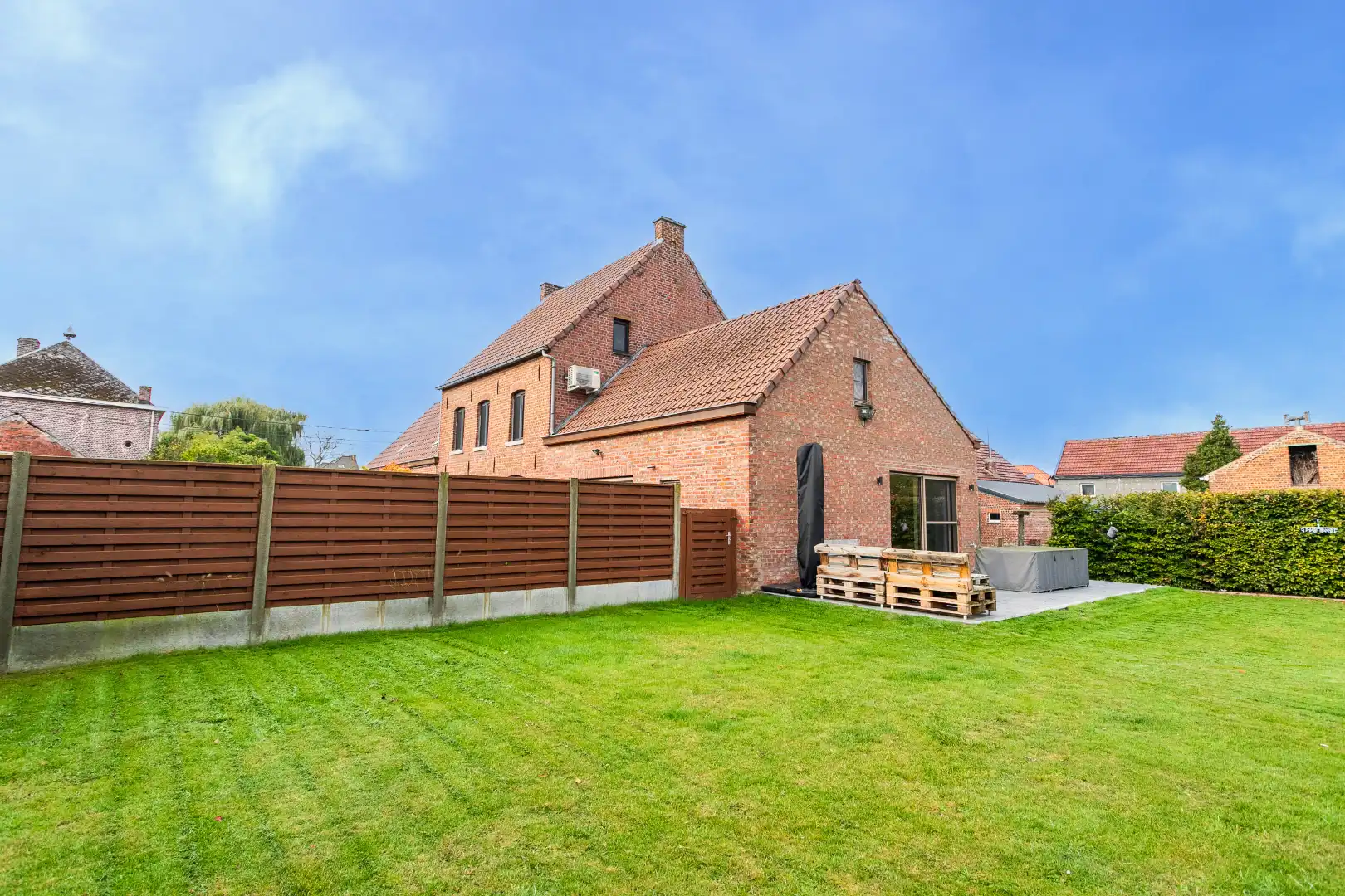 Charmante en instapklare villa (EPC C) met 3 slpks, prachtige tuin, ruime schuur en tal van mogelijkheden foto 15