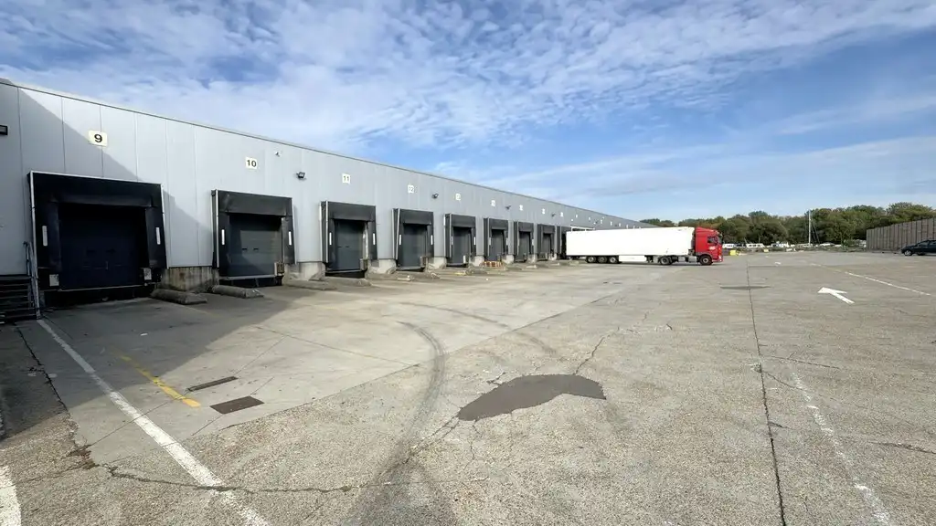 Opslagruimte te huur op logistieke site te Willebroek foto 15
