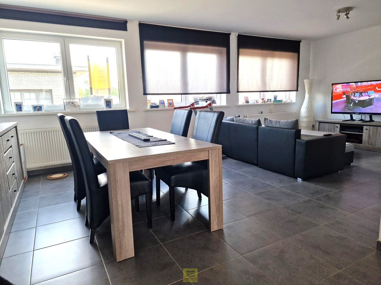 Ruim duplexappartement met aangenaam terras én garage! foto 5