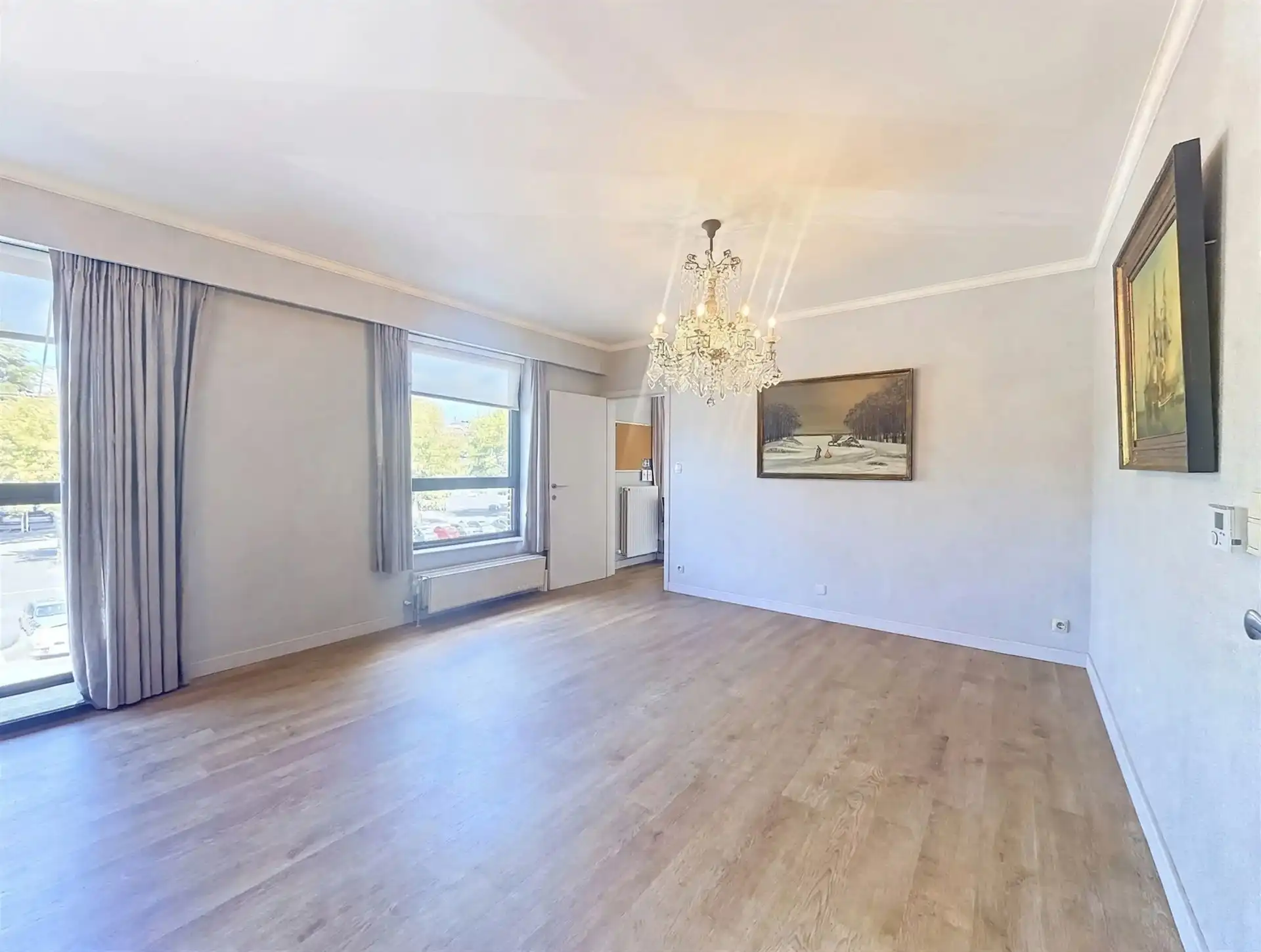 Ruim appartement op toplocatie aan het Hendrik Heymanplein in Sint-Niklaas foto 7
