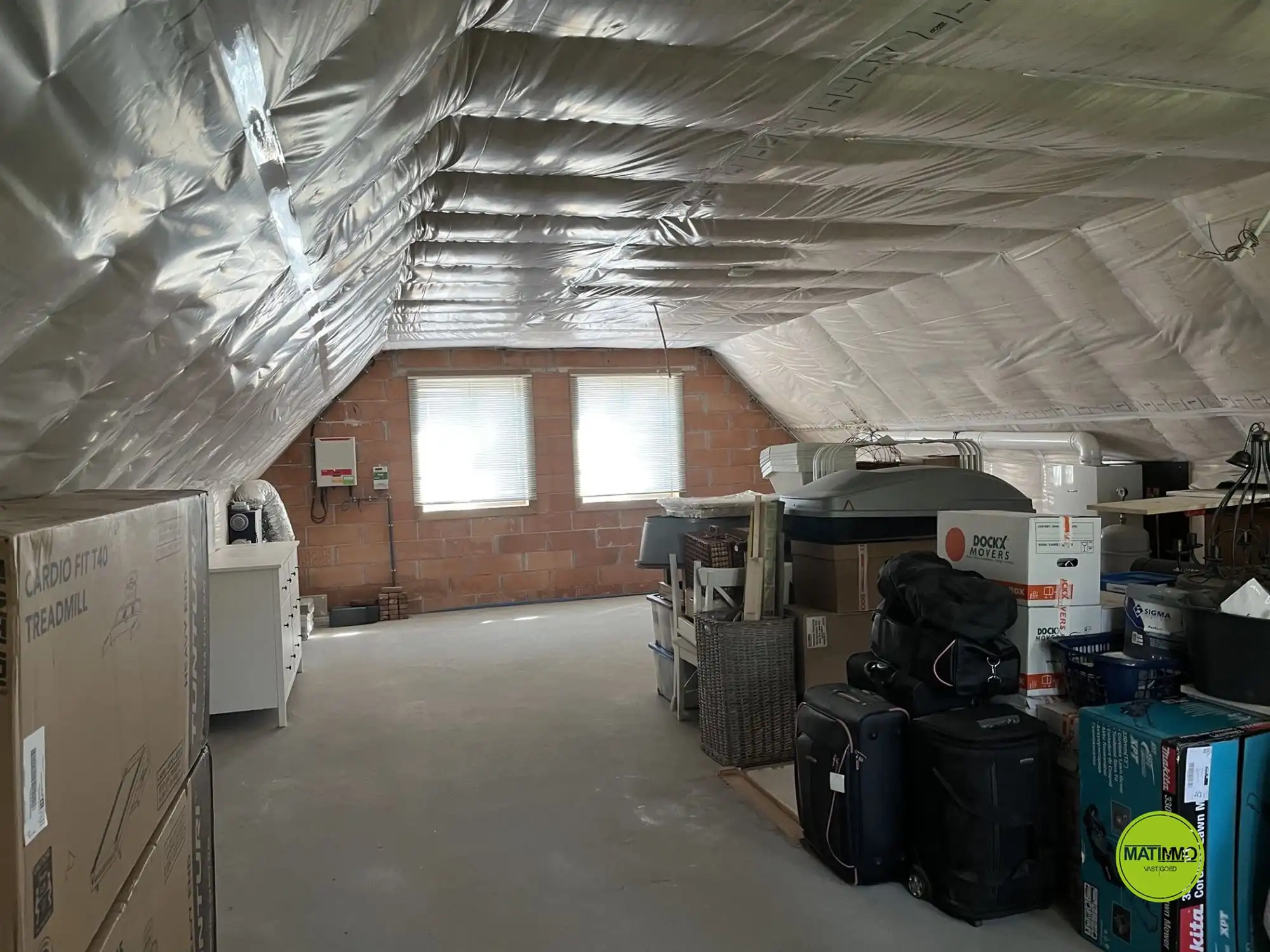 Instapklare BEN-woning in rustige, groene straat te Mol foto 19