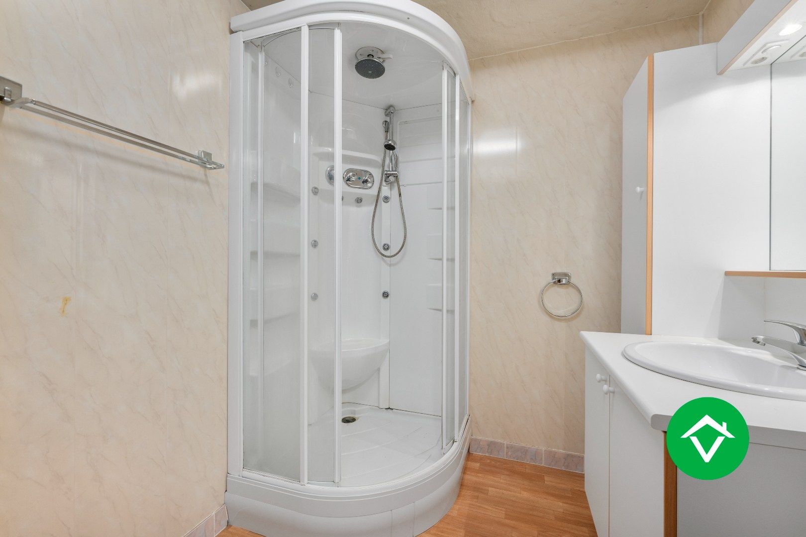 Rustig gelegen alleenstaande woning met bijgebouwen te Koekelare foto 20