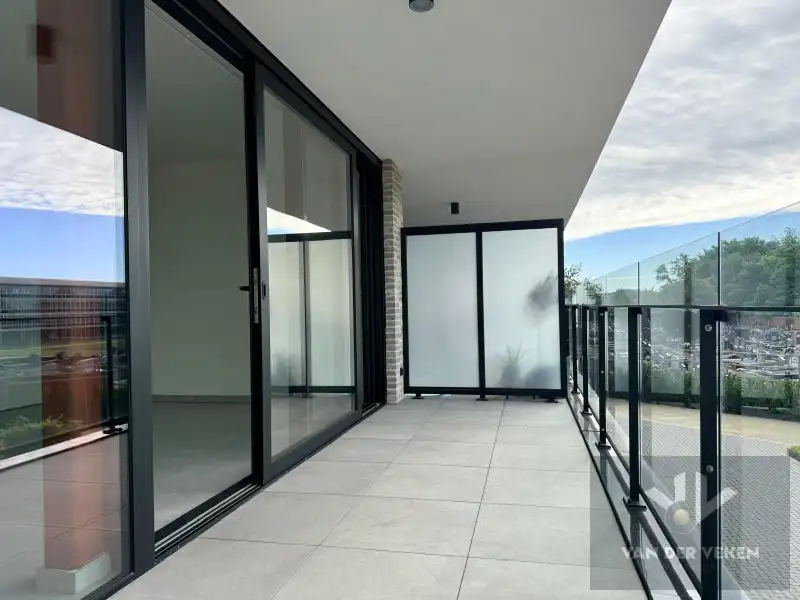 Rustig gelegen 2 slaapkamer appartement! foto 7