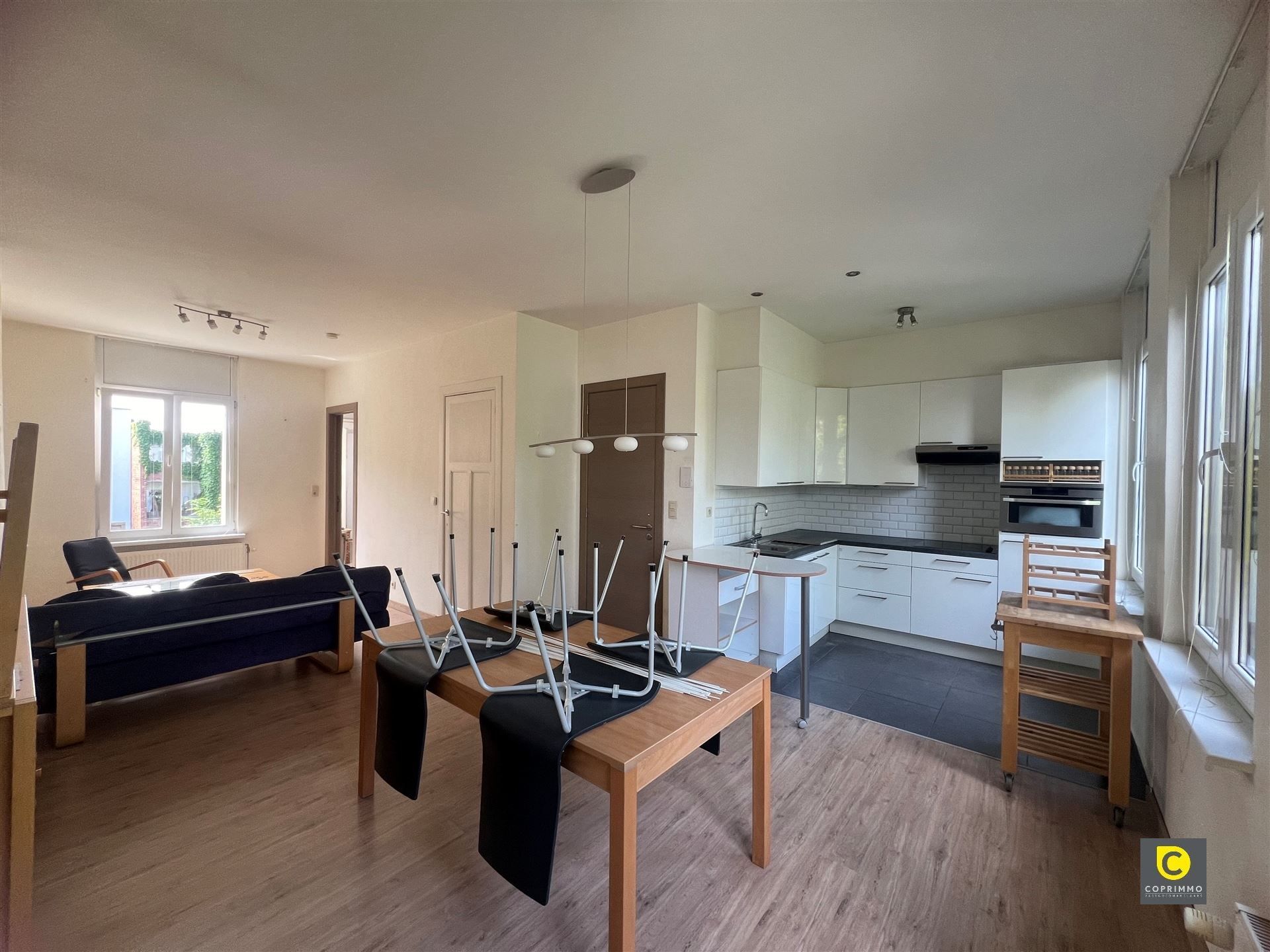 Te huur: gemeubeld 1-slk appartement te Berchem!  foto 10