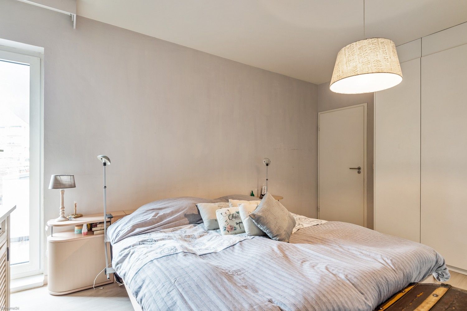 Ruim appartement  met 3 slaapkamers en garage te Berchem! foto 8