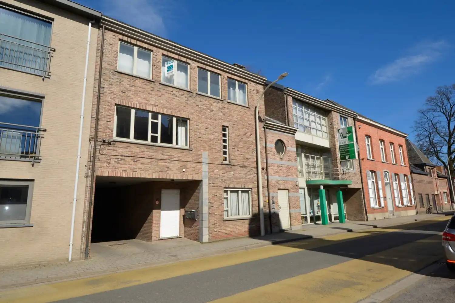 DUPLEX APPARTEMENT MET 1 SLK, RIANT TERRAS EN P! foto {{pictureIndex}}