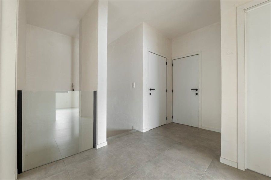 KNAPPE NIEUWBOUWWONING IN MODERNE STIJL foto 37