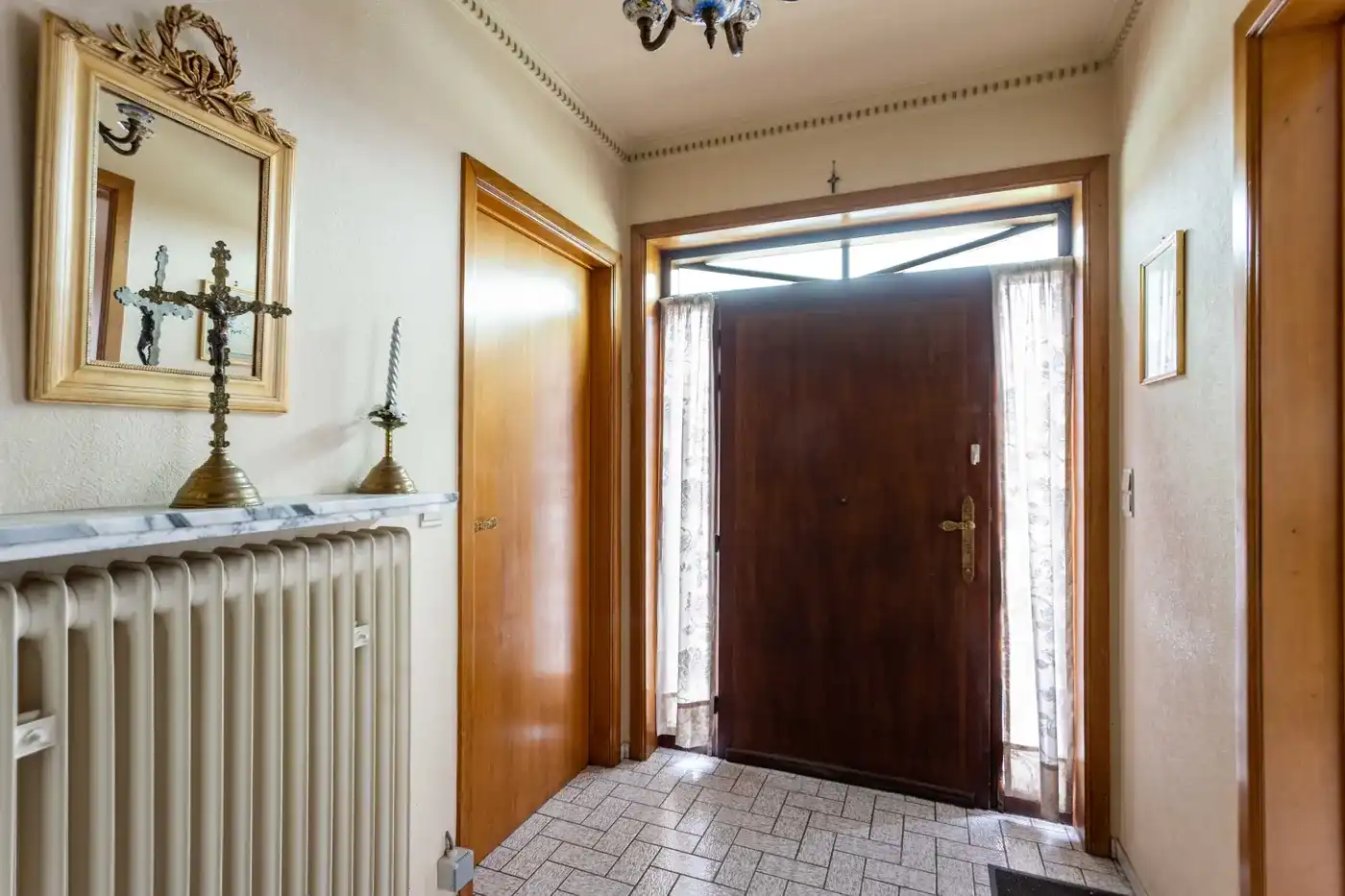 Charmante alleenstaande woning foto 2
