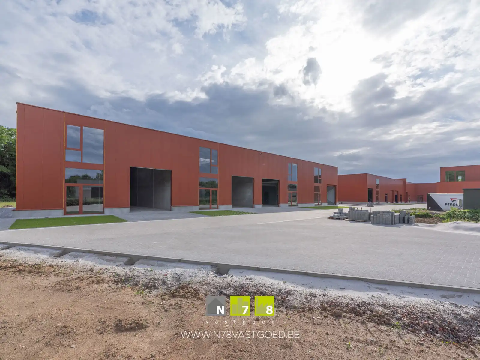 Bedrijfsvastgoed te koop Industrielaan - 3630 Maasmechelen