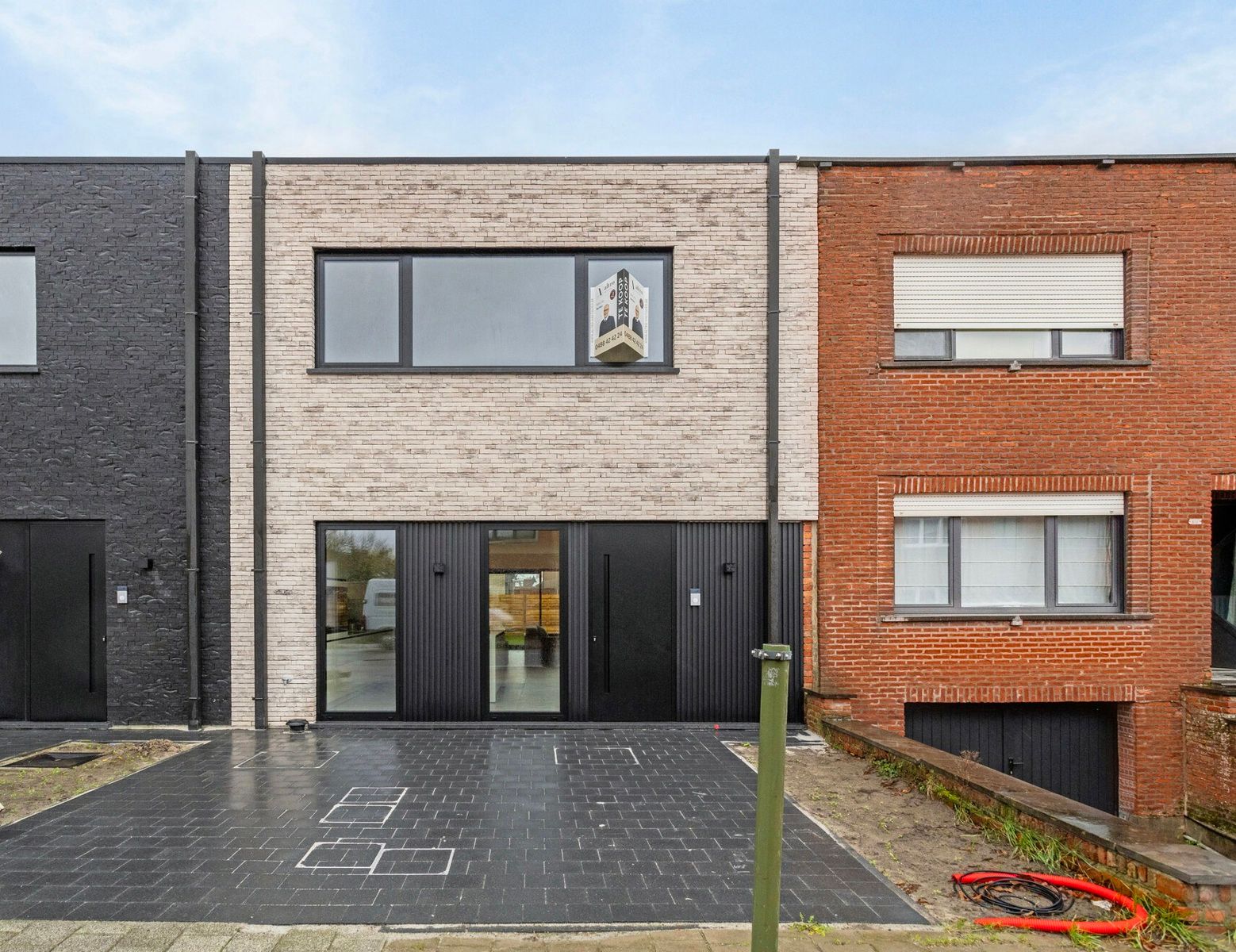 Trendy nieuwbouwwoning op toplocatie in Duffel!  foto {{pictureIndex}}