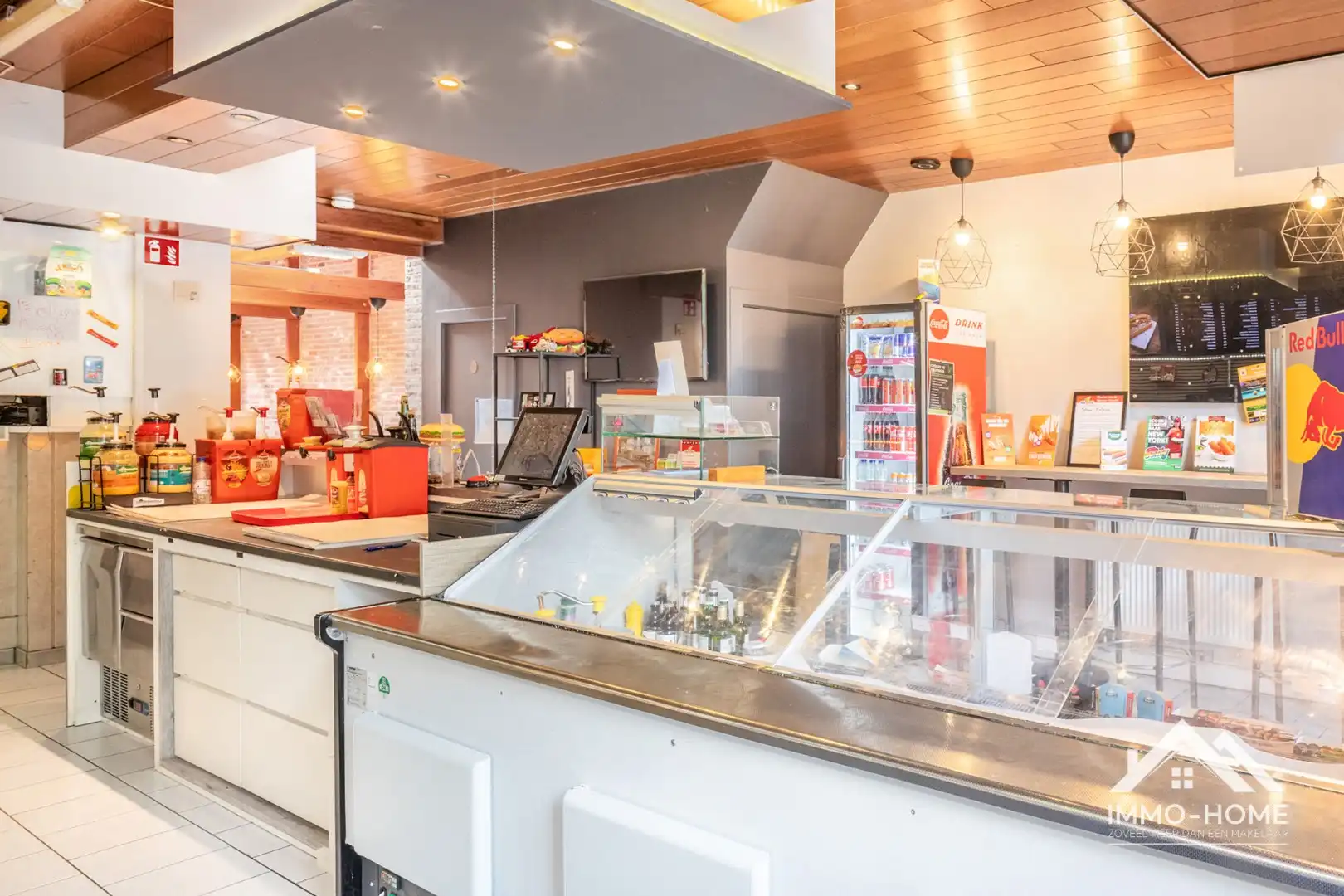 Goed draaiende frituur met appartement op een topligging!  foto 9