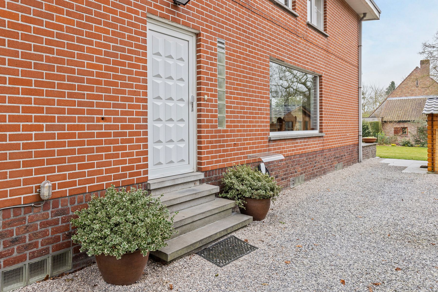 Charmante Woning met Prachtige Tuin in Sint-Martens-Latem foto 16