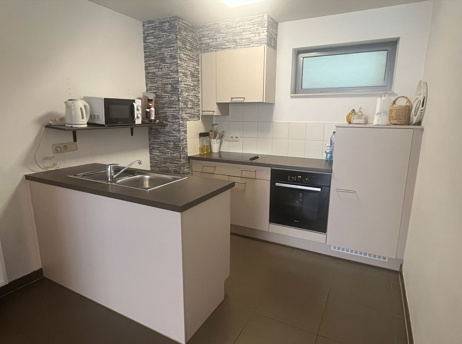 appartement met 2 slpk en autostaanplaats nabij centrum foto 8