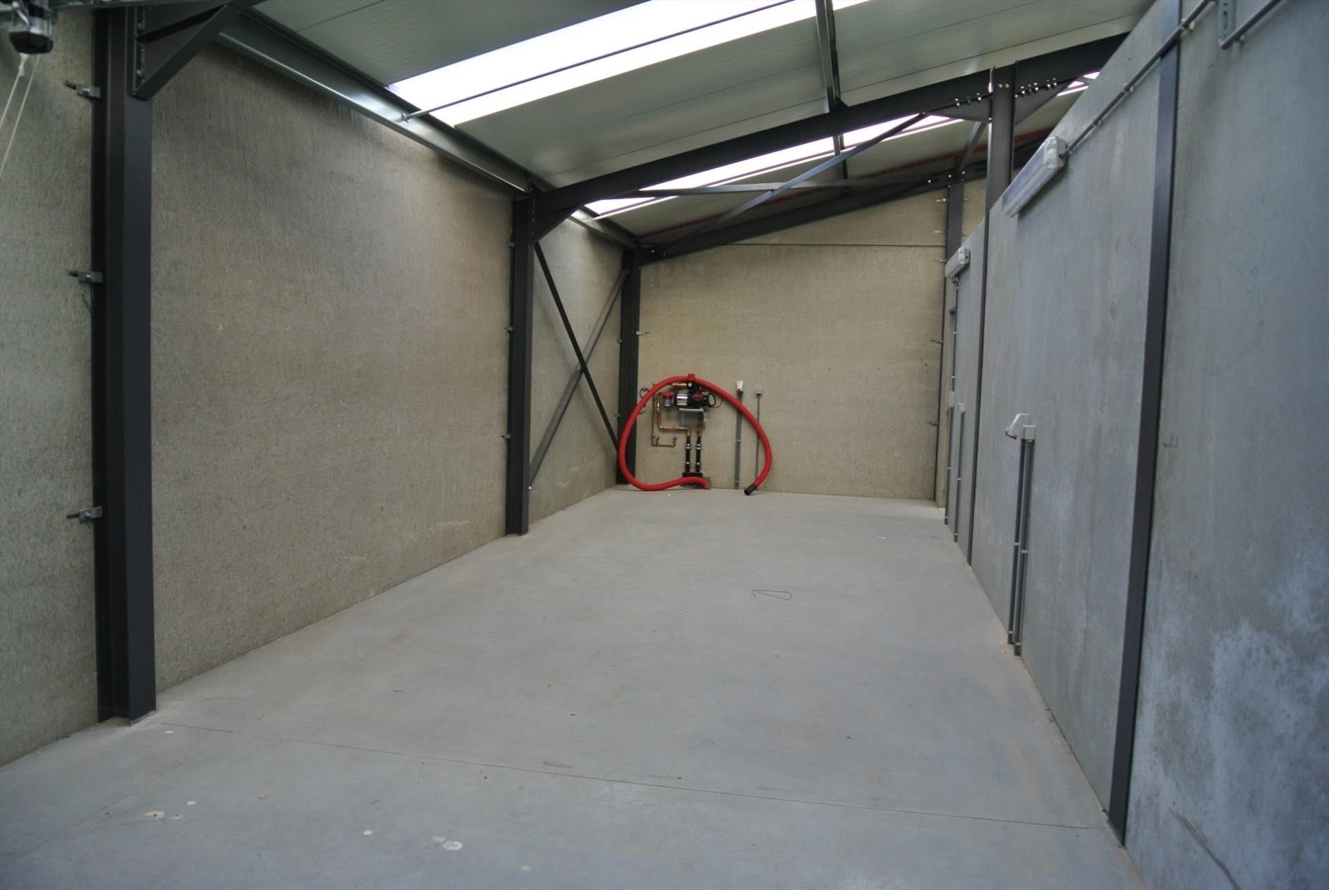 Opslagruimte (200 m²), Lichtervelde foto 16