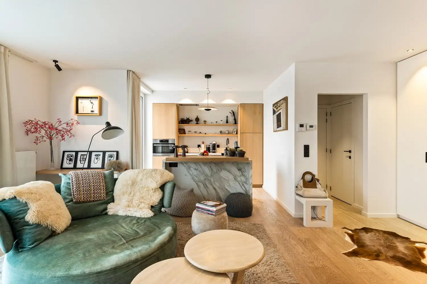 Luxueus en smaakvol afgewerkt dakappartement in het centrum van Schilde! foto 3