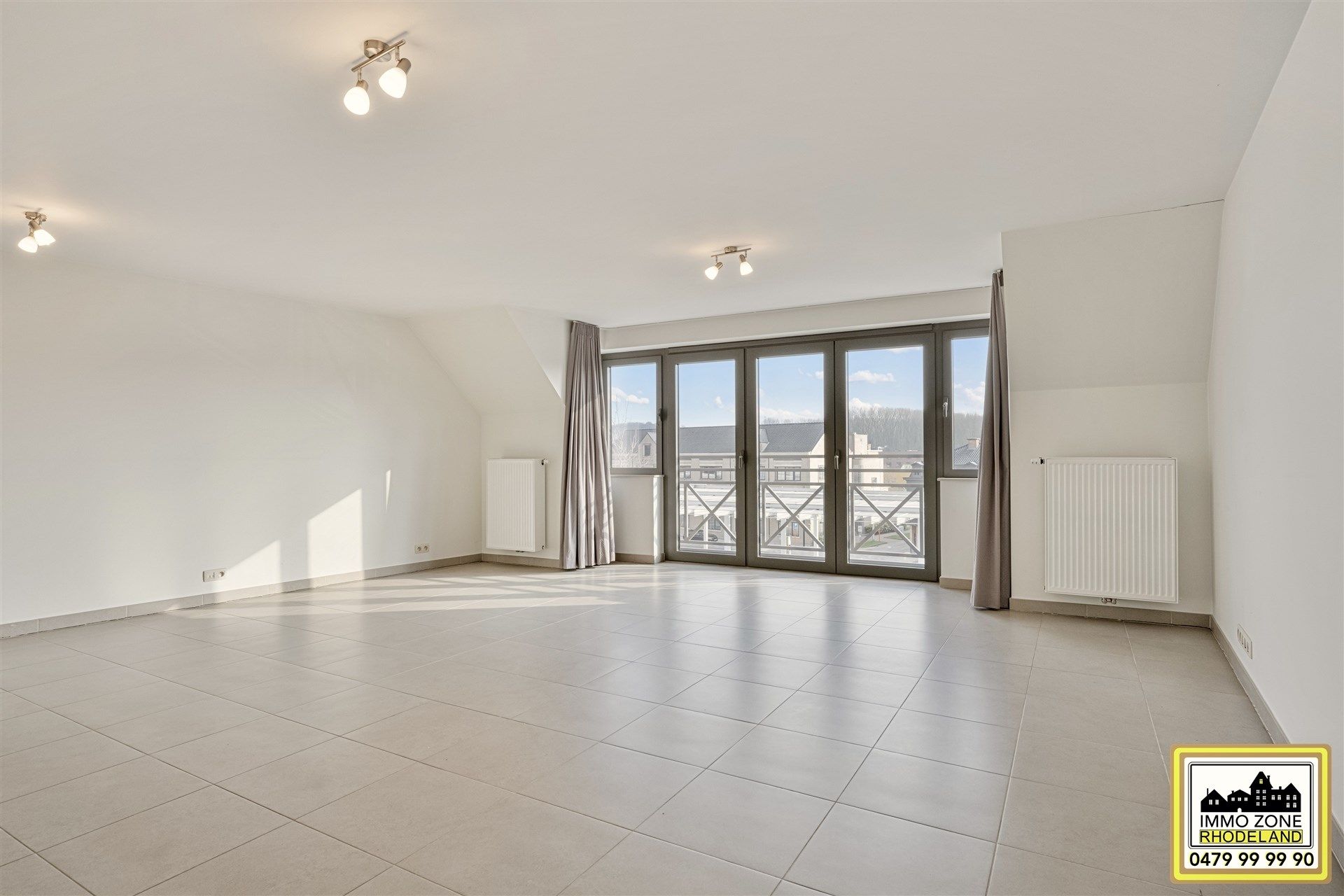 Prachtig appartement met 2 slpks en 2 terrassen op de markt foto 4