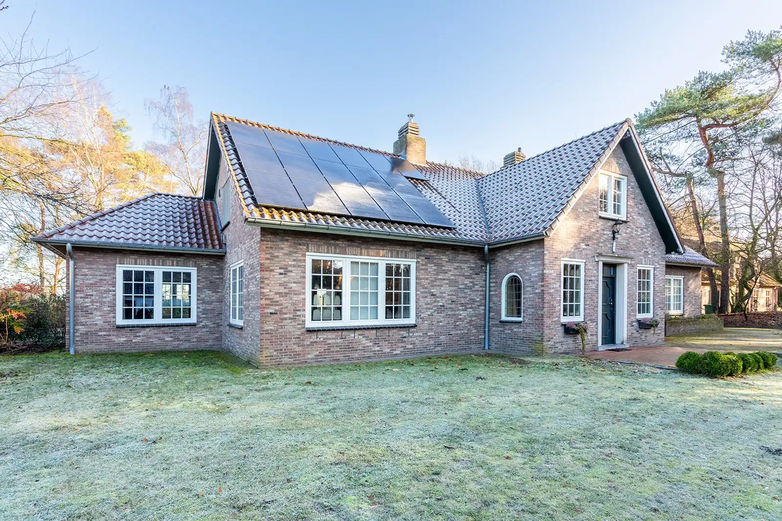 Villa met vergezicht en zwembad in Brasschaat foto 31